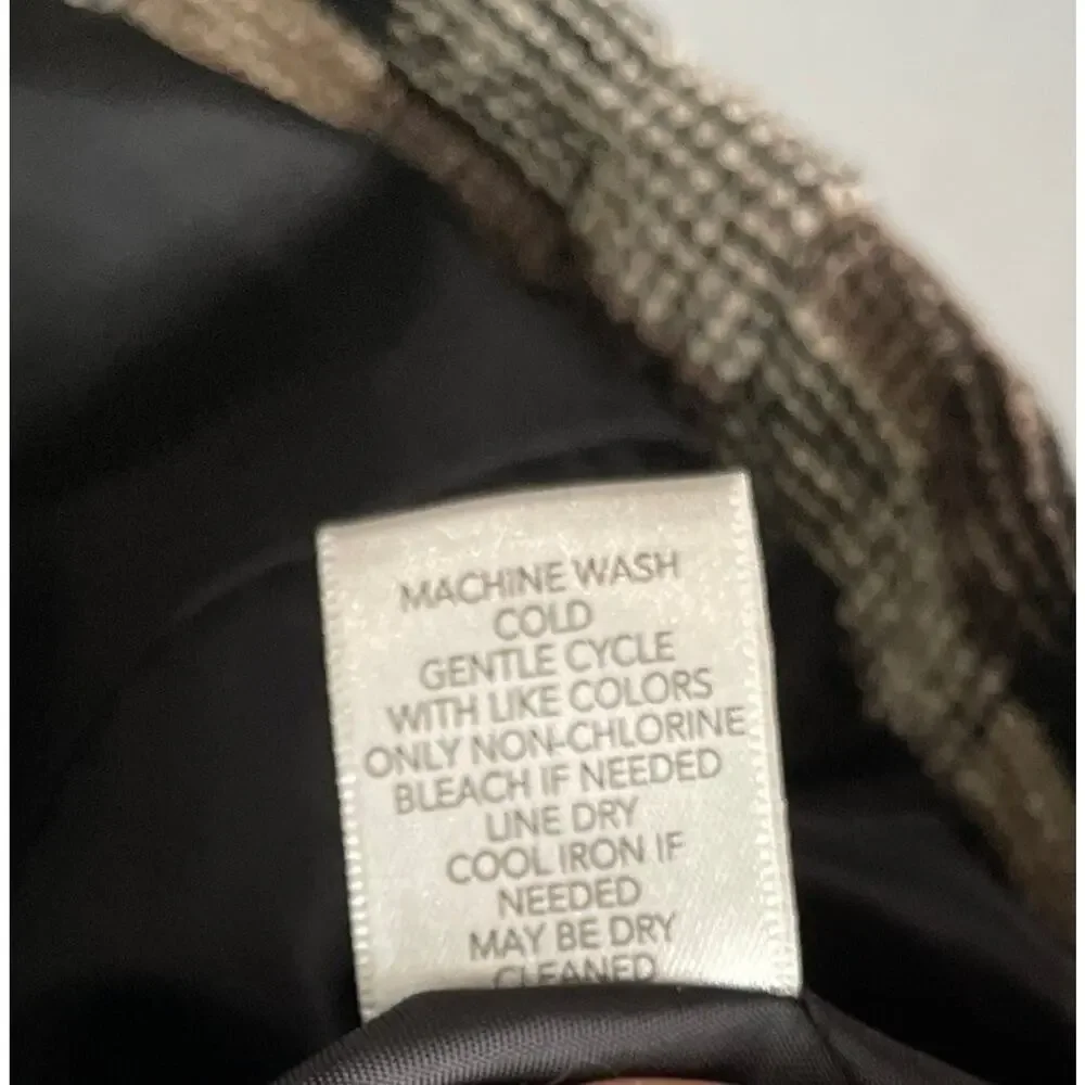 Christopher & Banks Vest Size Medium Tapestry Button Up Dark Academia Geometric
